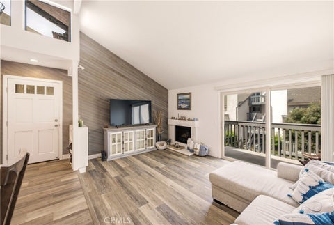 Tiny photo for 3142 Sunset Lane, Oxnard, CA 93035 (MLS # SR26193401)