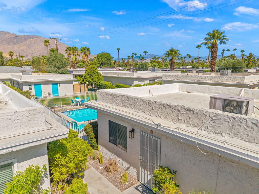 800 E Cottonwood Road 2