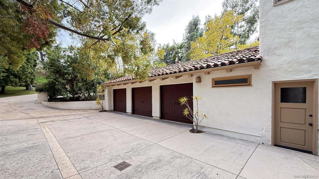 Rancho Santa Fe - Residential