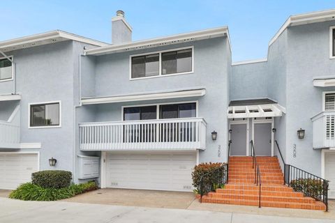 3206 Caminito Ameca La Jolla CA 92037