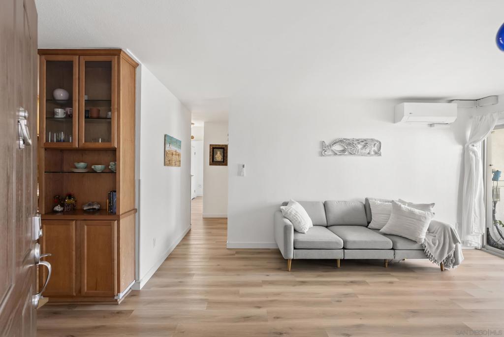 1780 S El Camino Real 104