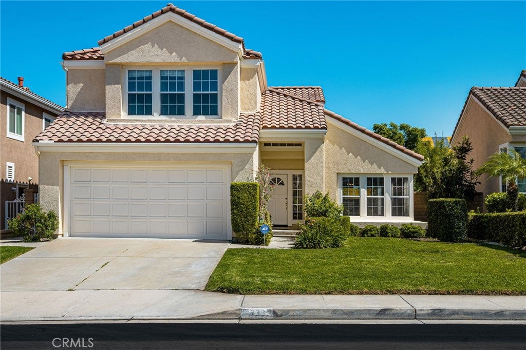 733 S Morningstar Drive