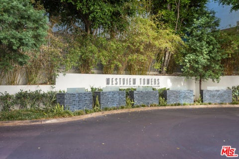 Photo of 1155 N La Cienega Boulevard #110, West Hollywood, CA 90069 (MLS # 26984909)