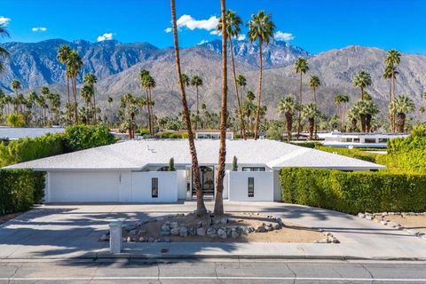 Photo of 2027 S Toledo Avenue, Palm Springs, CA 92264 (MLS # 219142988PS)