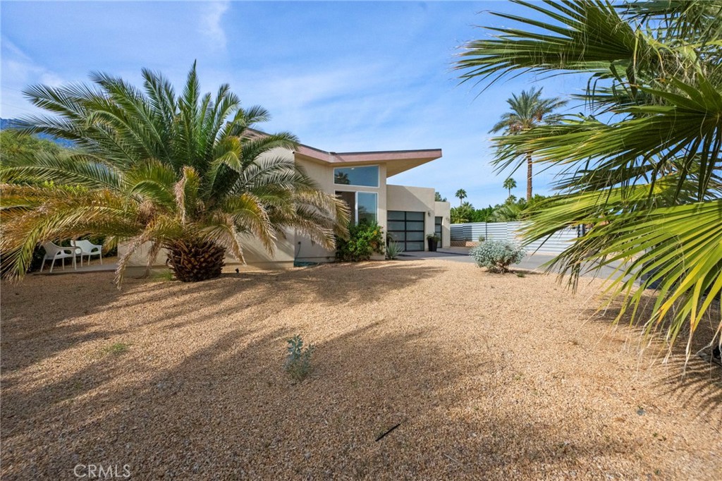 Little Tuscany (33140) - Residential