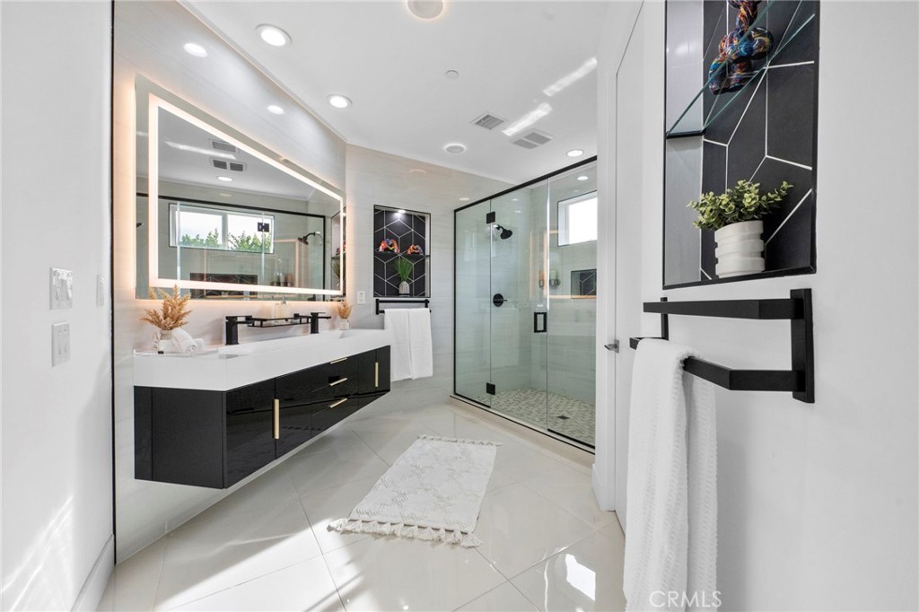 Little Tuscany (33140) - Residential