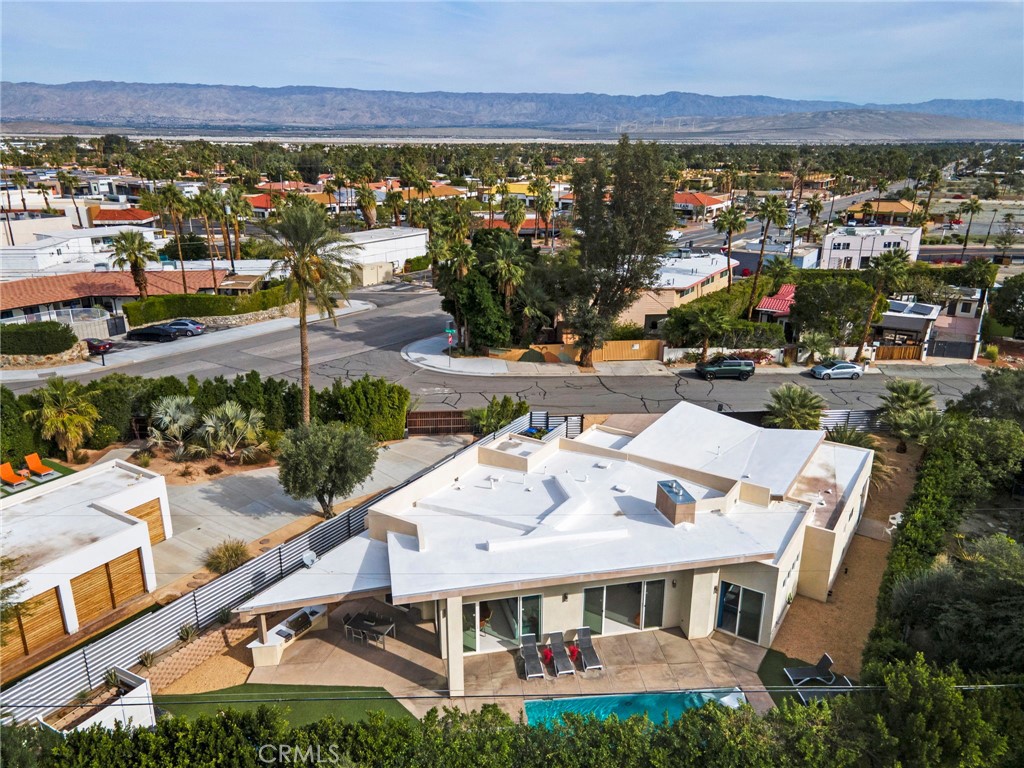 Little Tuscany (33140) - Residential