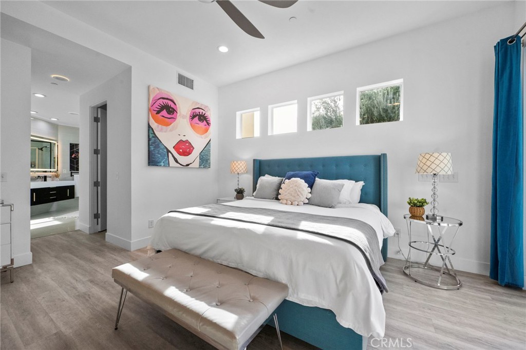 Little Tuscany (33140) - Residential