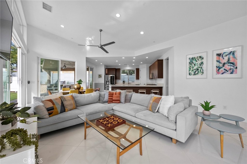 Little Tuscany (33140) - Residential