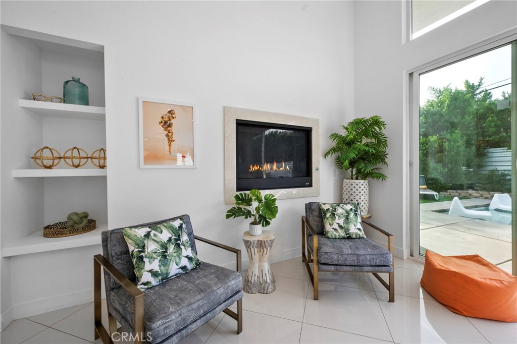 Little Tuscany (33140) - Residential