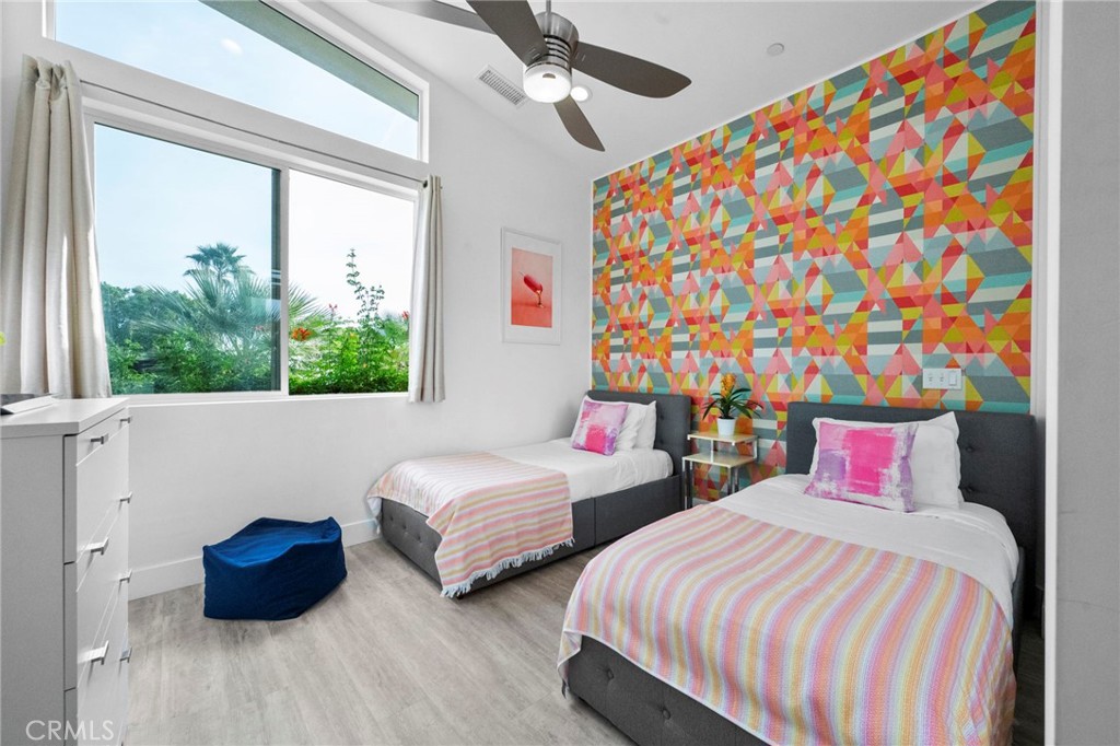 Little Tuscany (33140) - Residential