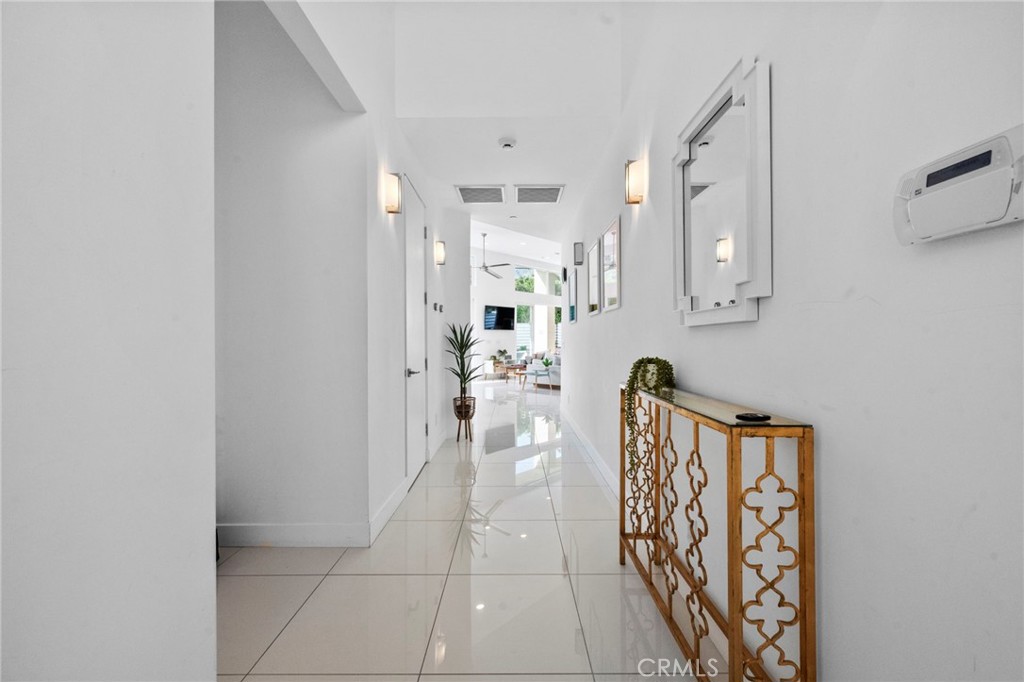 Little Tuscany (33140) - Residential