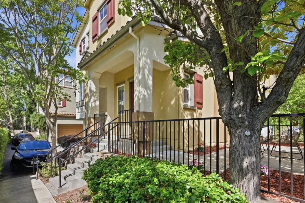 500 San Jorge Terrace