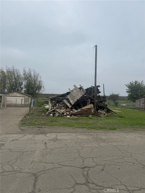 Photo of 8156 Azusa, Dos Palos, CA 93620 (MLS # MC25278169)