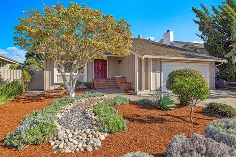 Photo of 940 Marlin Avenue, Foster City, CA 94404 (MLS # ML82037523)