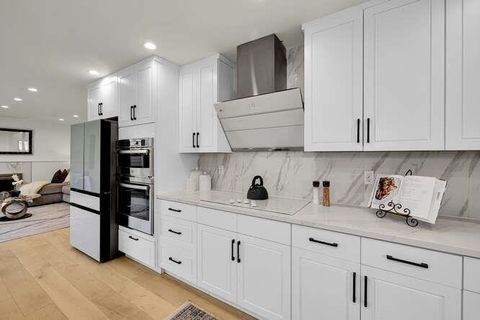 Tiny photo for 940 Marlin Avenue, Foster City, CA 94404 (MLS # ML82037523)