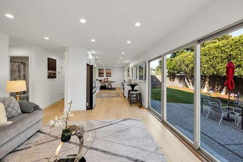 Tiny photo for 940 Marlin Avenue, Foster City, CA 94404 (MLS # ML82037523)