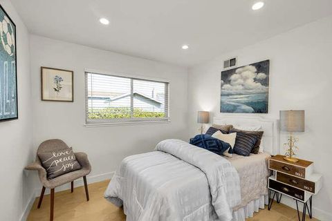 Tiny photo for 940 Marlin Avenue, Foster City, CA 94404 (MLS # ML82037523)