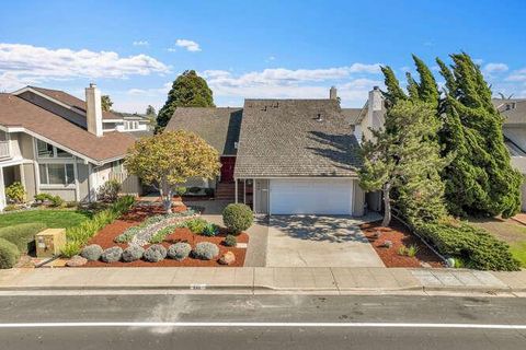 Tiny photo for 940 Marlin Avenue, Foster City, CA 94404 (MLS # ML82037523)