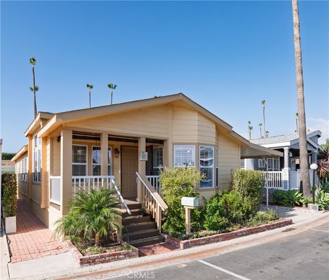 Photo of 1215 Anchors Way Drive #51, Ventura, CA 93001 (MLS # SR26015395)
