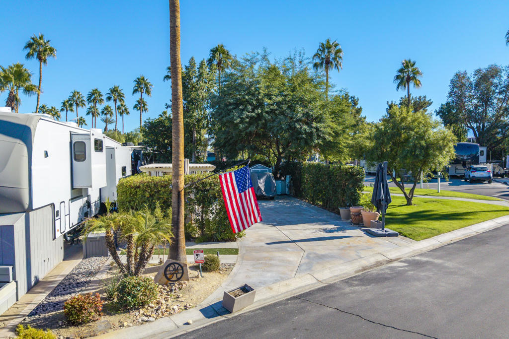 Outdoor Resorts Palm Springs - Land