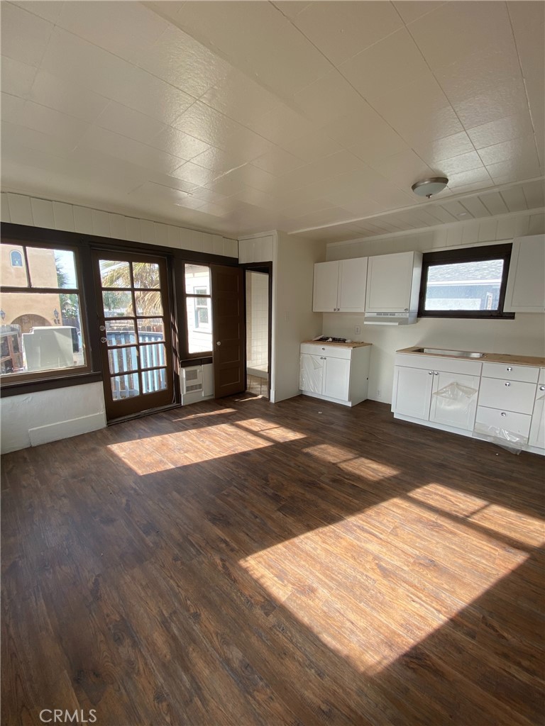 Downtown Ventura - Residential Income