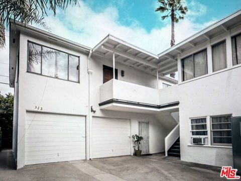 Photo of 322 Huntley Drive #322, Los Angeles, CA 90048 (MLS # 25593591)