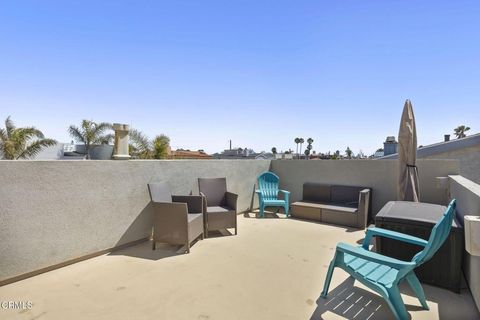 Tiny photo for 2125 Piru Avenue, Oxnard, CA 93035 (MLS # V1-34804)