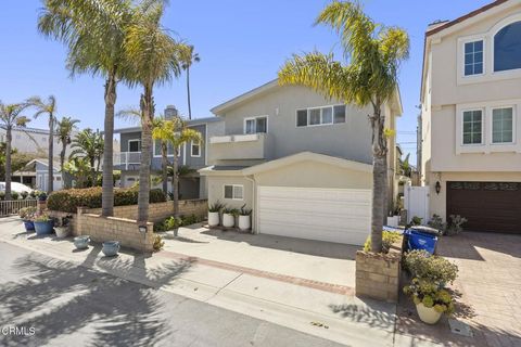 Tiny photo for 2125 Piru Avenue, Oxnard, CA 93035 (MLS # V1-34804)