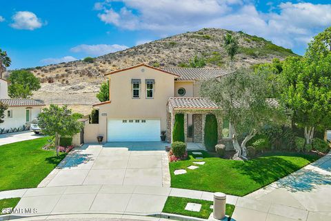 Photo of 5090 Via Santana, Newbury Park, CA 91320 (MLS # 225003870) Photo of 5090 Via Santana, Newbury Park, CA 91320 (MLS # 225003870)