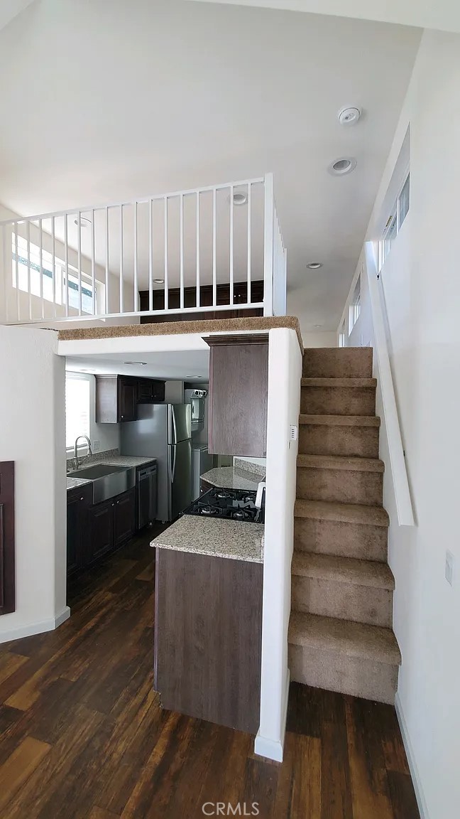 Matthews Trailer Lodge - Manufactured In Park