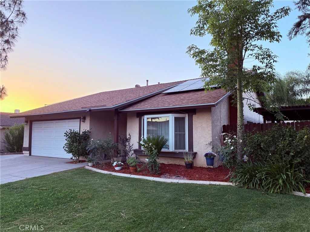 22410 Flamingo