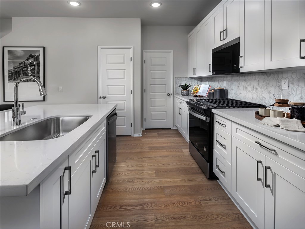 28401 Campos de Flores