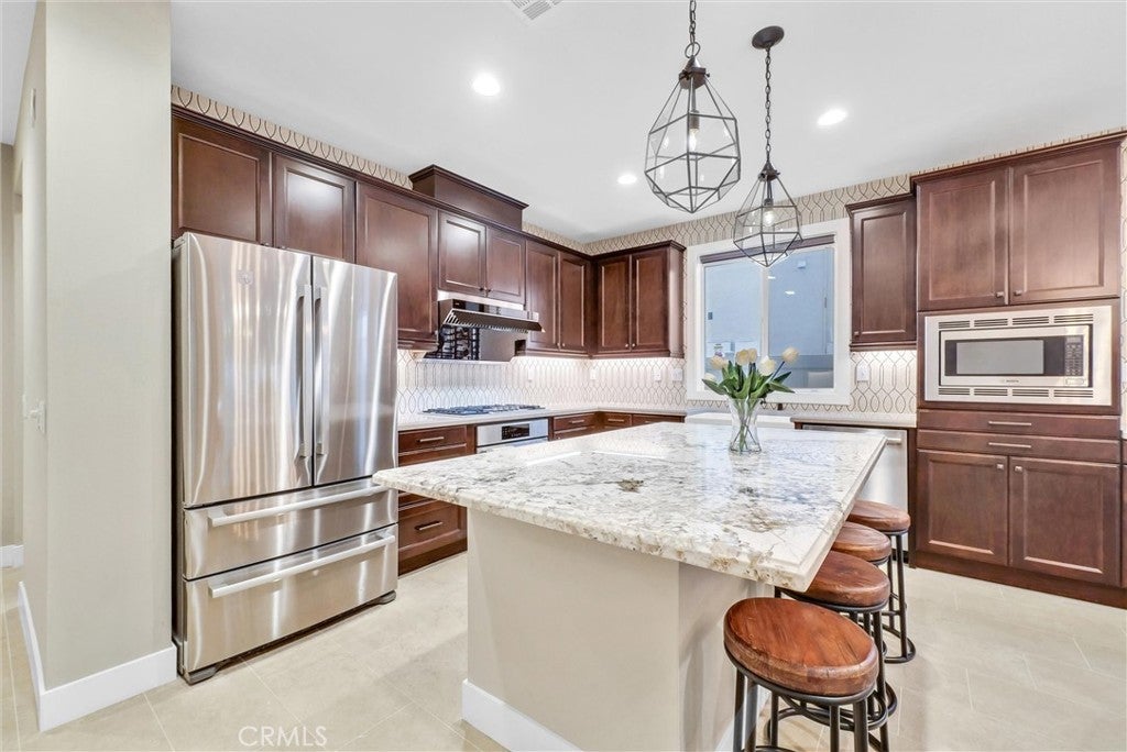 1164 Portola Oaks Dr, Lake Forest CA 92610 - Photo 10