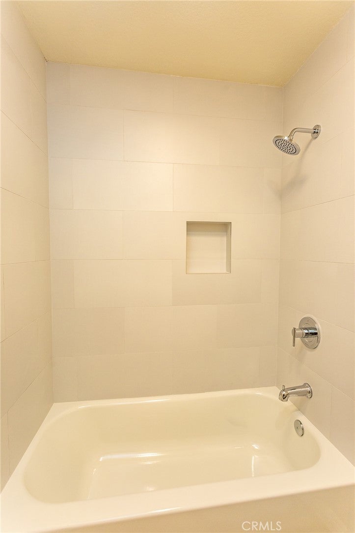 22862 Caminito Manresa 16, Laguna Hills CA 92653 - Photo 10