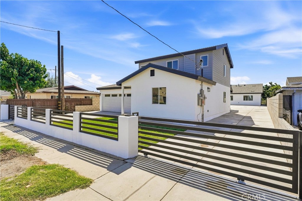 2509 Tamora Avenue A,B,C,D
