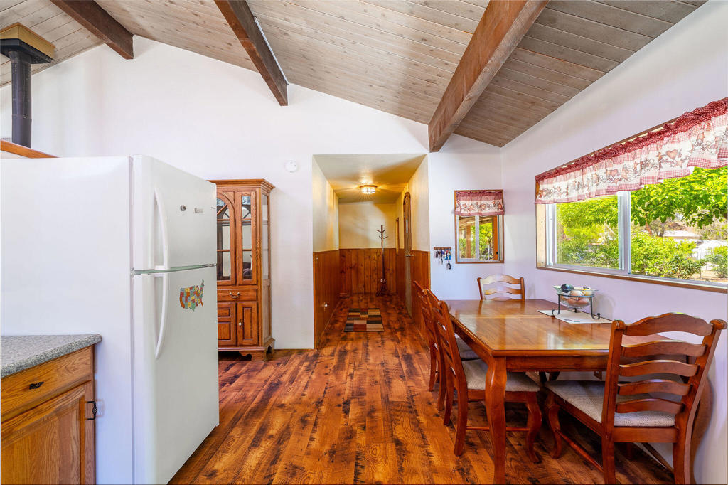 Thomas Mountain - Residential