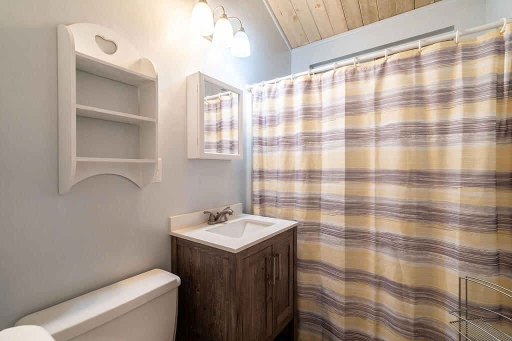 Thomas Mountain - Residential