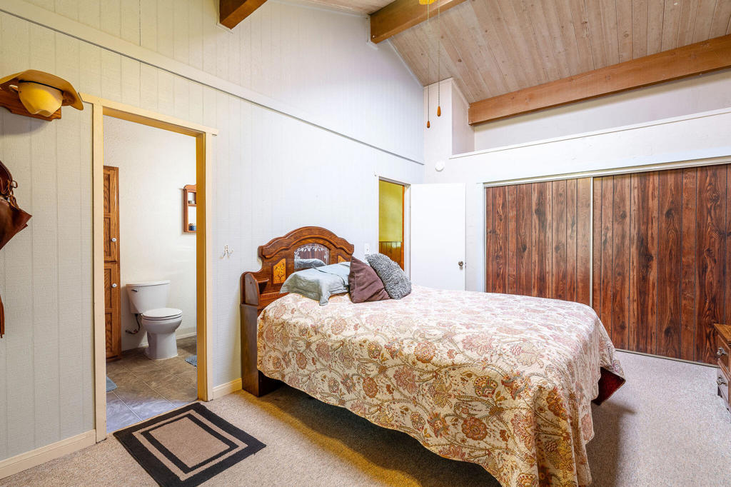 Thomas Mountain - Residential