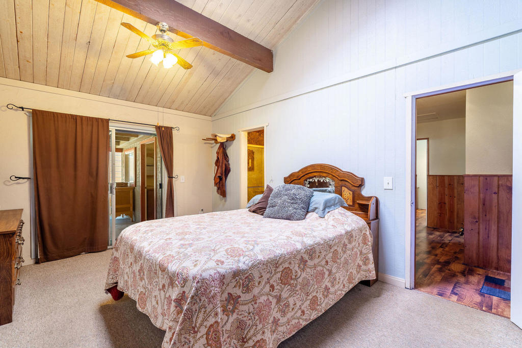 Thomas Mountain - Residential