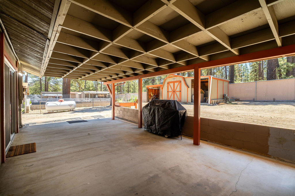 Thomas Mountain - Residential