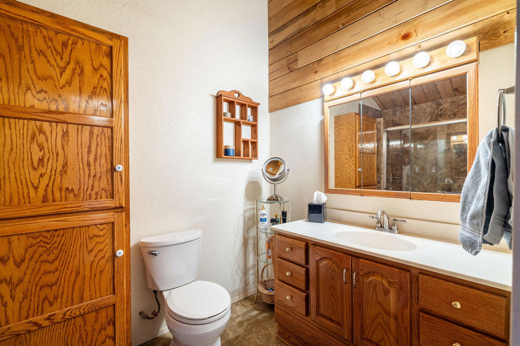 Thomas Mountain - Residential