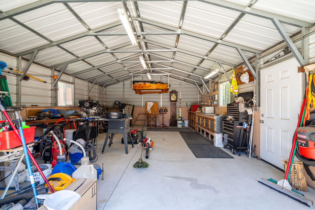 Thomas Mountain - Residential