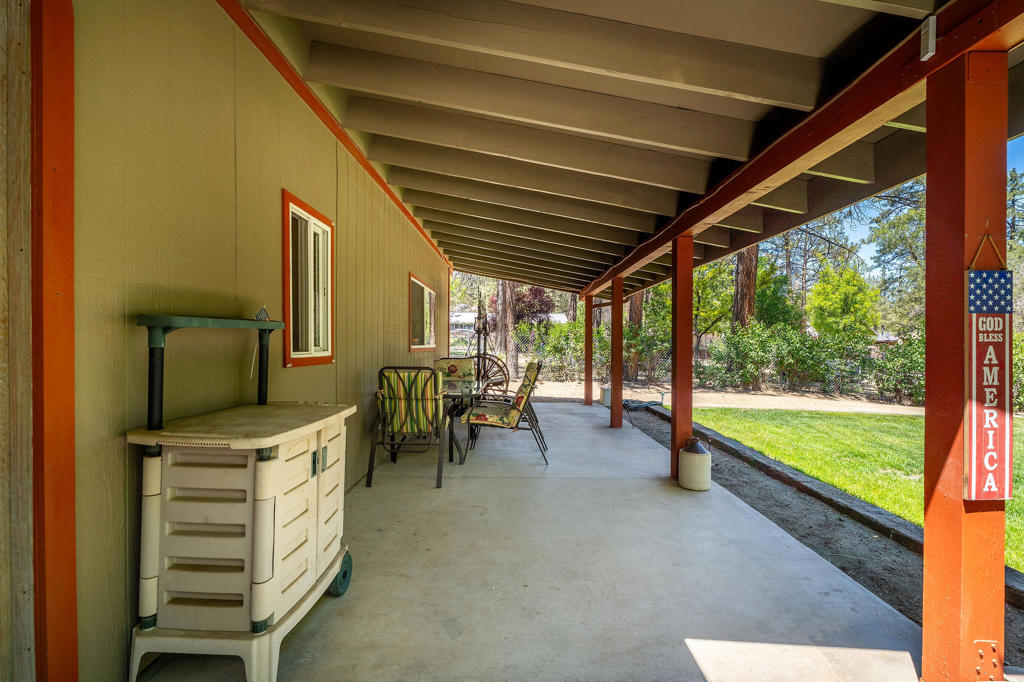 Thomas Mountain - Residential