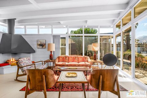 Photo of 2244 E Tahquitz Canyon Way #8, Palm Springs, CA 92262 (MLS # 26672533PS)