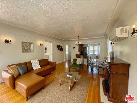 Photo of 837 5th Street #839 B, Santa Monica, CA 90403 (MLS # 26649625)