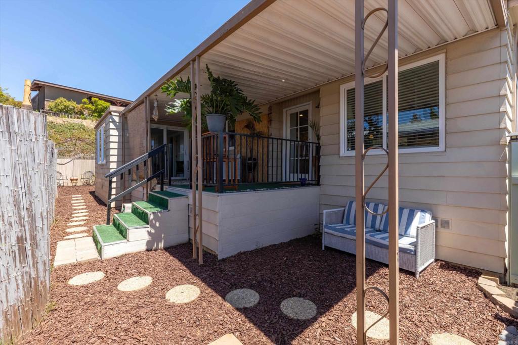 971 Borden Road 32