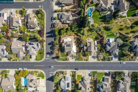 Tiny photo for 154 154 Panorama Dr Dr, Benicia, CA 94510 (MLS # 41126307)