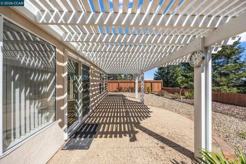 Tiny photo for 154 154 Panorama Dr Dr, Benicia, CA 94510 (MLS # 41126307)