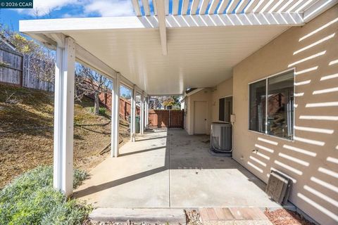 Tiny photo for 154 154 Panorama Dr Dr, Benicia, CA 94510 (MLS # 41126307)